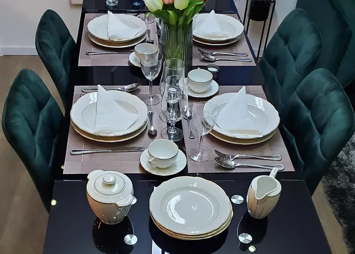 Mirka & Franck Aircon Clim, Chic, Parking Free, Avantages Packs Bookables Colmar